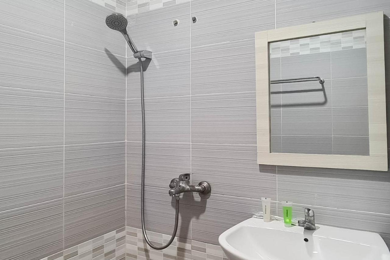 Gaia Asri Hotel Pamanukan Hilir 외부 사진